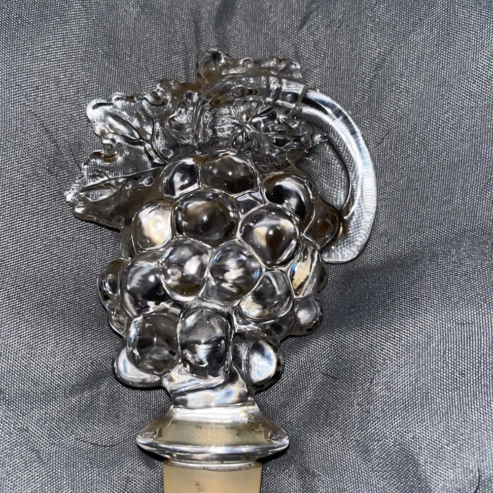 Glass Decorative Wine Stopper - Picture 4 of 7